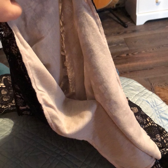 Chelsea and Violet Skull Mini Dress - Picture 4 of 4